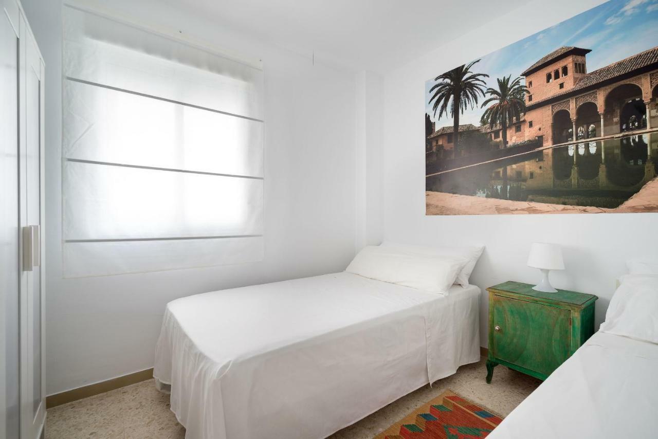 מאלגה Arcos Beach Infostays - Free Parking מראה חיצוני תמונה