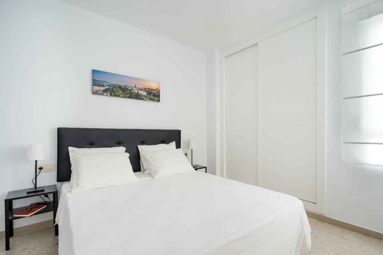 מאלגה Arcos Beach Infostays - Free Parking מראה חיצוני תמונה